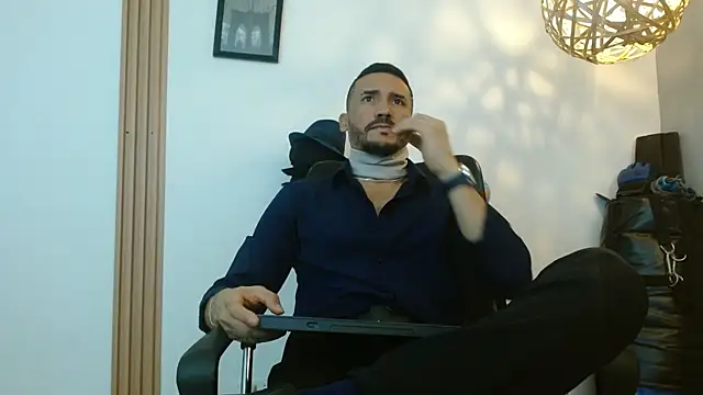 Reiko 85  online show from 22, 9, 2025