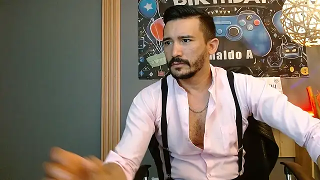 Reiko 85  online show from 14, 4, 2026