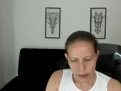 Milf karlye online show from 18, 1, 2025