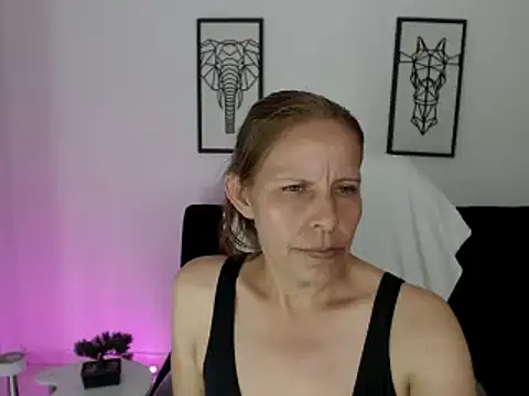 Milf karlye online show from 13, 2, 2025