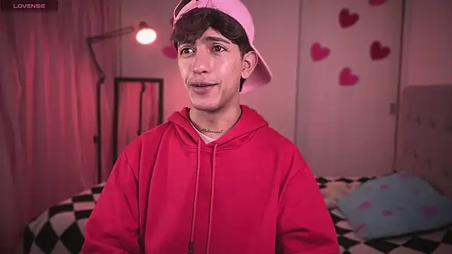 teobowny  online show from 4, 3, 2025