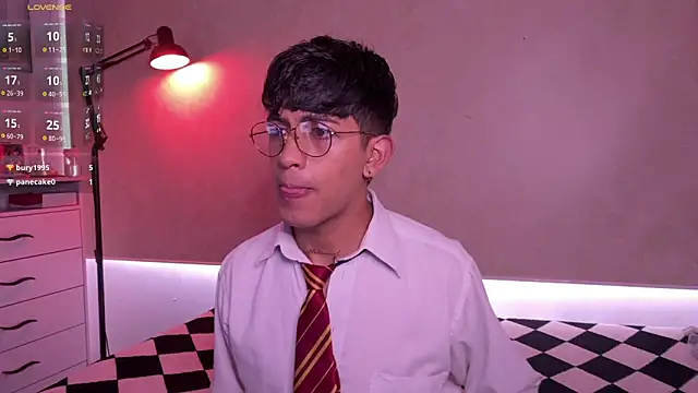 teobowny  online show from 5, 10, 2025