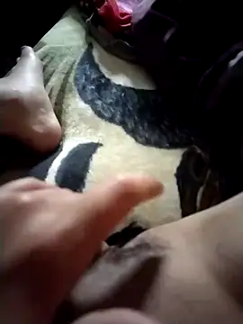 Vanessagirld online show from 10, 2, 2025