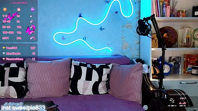 Anal Girl  online show from 21, 3, 2025