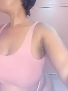 Luciouslips00 online show from 31, 5, 2026