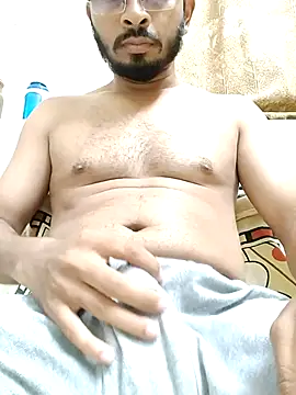 Snapshot of Punekarmanoj97 chatting on 1, 10, 2025 Punekarmanoj97 online show from 1, 10, 2025