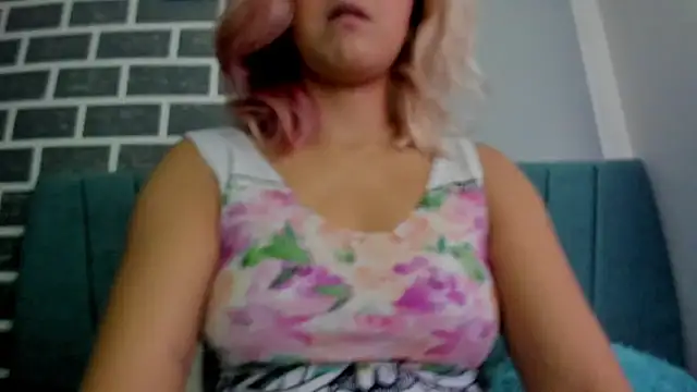 Snapshot of Alterego1__ chatting on 18, 10, 2025 Alterego1 online show from 18, 10, 2025
