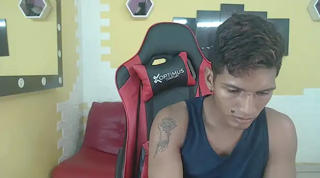 mau elixxx online show from 8, 1, 2025