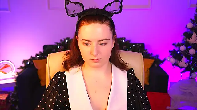 AnnTerry  online show from 13, 1, 2025