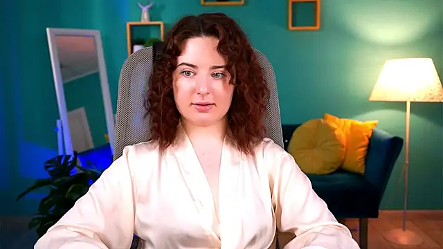 AnnTerry  online show from 28, 2, 2025