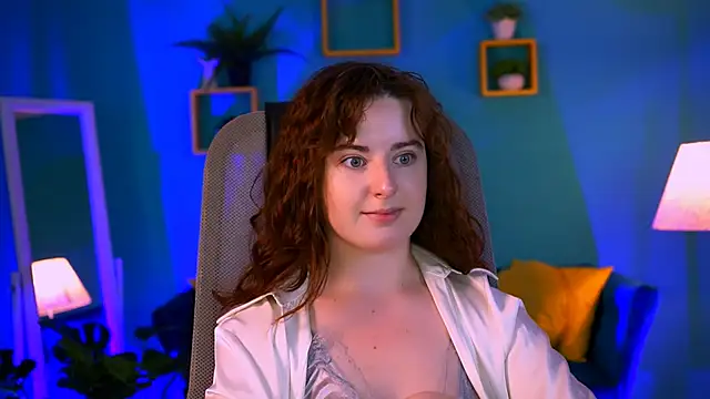 AnnTerry  online show from 5, 10, 2025