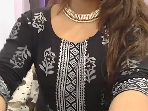 cutie-taara online show from 12, 3, 2025