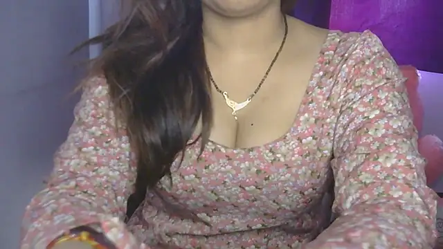 cutie-taara online show from 27, 5, 2026