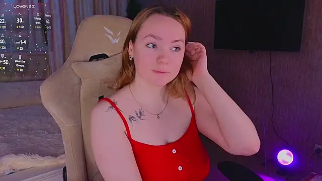 Snapshot of Kari_Lunna chatting on 9, 1, 2025 Kari Lunna online show from 9, 1, 2025
