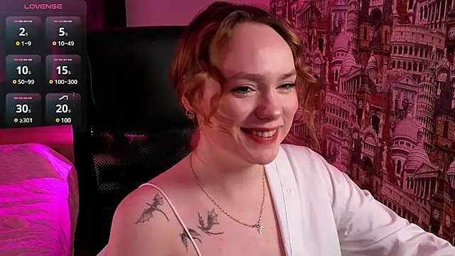 Snapshot of Kari_Lunna chatting on 1, 3, 2025 Kari Lunna online show from 1, 3, 2025