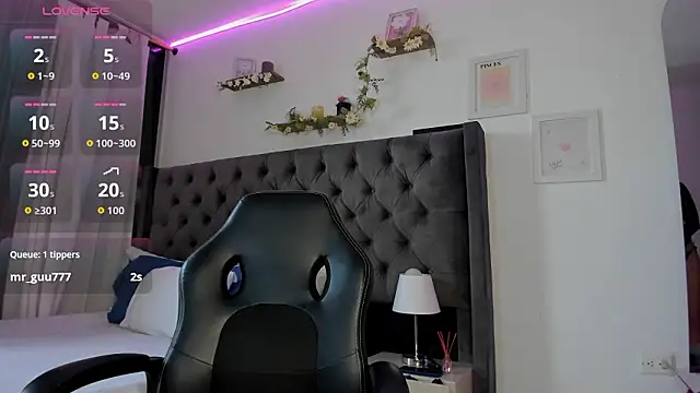 Amiirra  online show from 9, 3, 2026