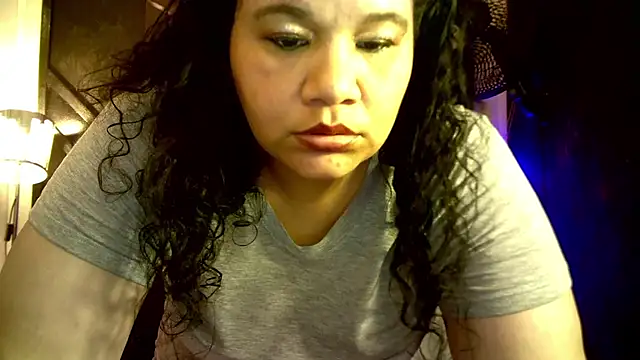 Snapshot of may_prg chatting on 3, 12, 2024 may prg online show from 3, 12, 2024