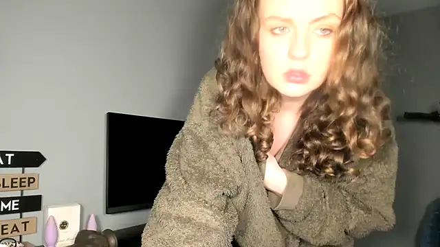 ENGLISHEMILY 69 online show from 5, 3, 2025