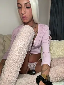 mrs skinny goddess online show from 17, 5, 2026