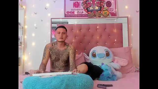 Snapshot of tamy_ian chatting on 21, 3, 2025 tamy ian online show from 21, 3, 2025