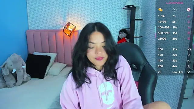 Snapshot of DENISERICHARD2 chatting on 24, 9, 2025 DENISERICHARD2 online show from 24, 9, 2025