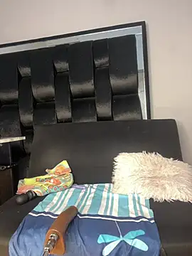 Snapshot of chiquimaturesexy chatting on 14, 3, 2025 chiquimaturesexy online show from 14, 3, 2025