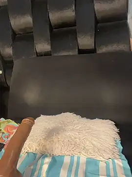 Snapshot of chiquimaturesexy chatting on 15, 3, 2025 chiquimaturesexy online show from 15, 3, 2025