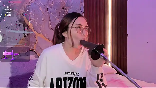 centaurigirl online show from 5, 12, 2025