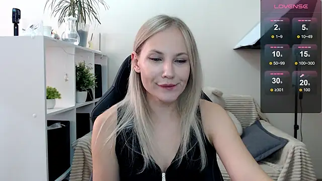 Sunny bunny6 online show from 18, 9, 2025