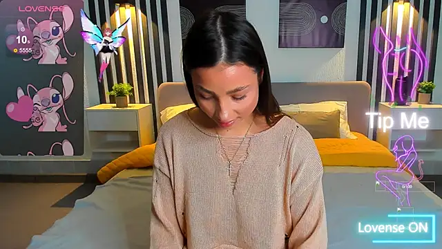 Snapshot of Tanita_Lambic chatting on 2, 10, 2025 Tanita Lambic online show from 2, 10, 2025