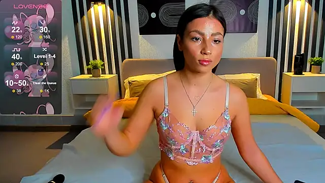 Snapshot of Tanita_Lambic chatting on 3, 10, 2025 Tanita Lambic online show from 3, 10, 2025