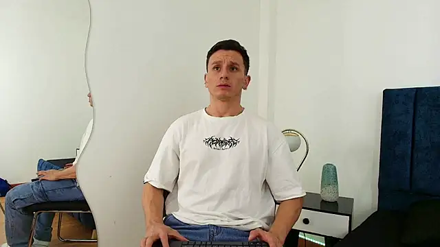 Andrewfalcon online show from 20, 3, 2025