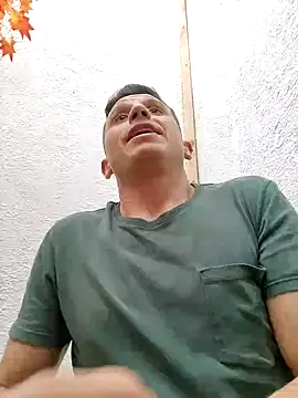 Andrewfalcon online show from 9, 10, 2025