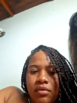 Snapshot of DANIELA_MICHEL chatting on 19, 12, 2024 DANIELA MICHEL online show from 19, 12, 2024