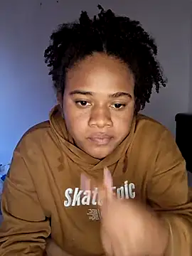 Snapshot of DANIELA_MICHEL chatting on 26, 12, 2024 DANIELA MICHEL online show from 26, 12, 2024