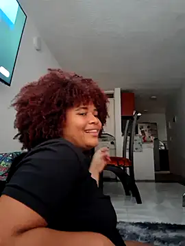 Snapshot of DANIELA_MICHEL chatting on 13, 12, 2025 DANIELA MICHEL online show from 13, 12, 2025