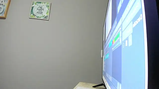 agussaenz online show from 7, 1, 2025