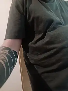 mikaaaaase online show from 9, 4, 2026