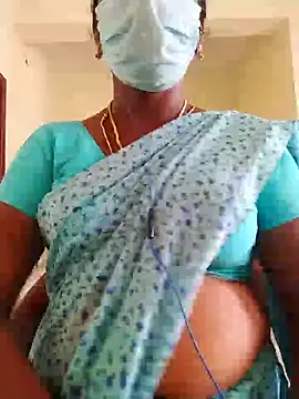 Snapshot of Preethytamilsexy chatting on 8, 5, 2026 Preethytamilsexy online show from 8, 5, 2026