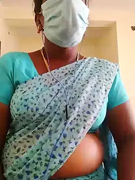Snapshot of Preethytamilsexy chatting on 10, 5, 2026 Preethytamilsexy online show from 10, 5, 2026