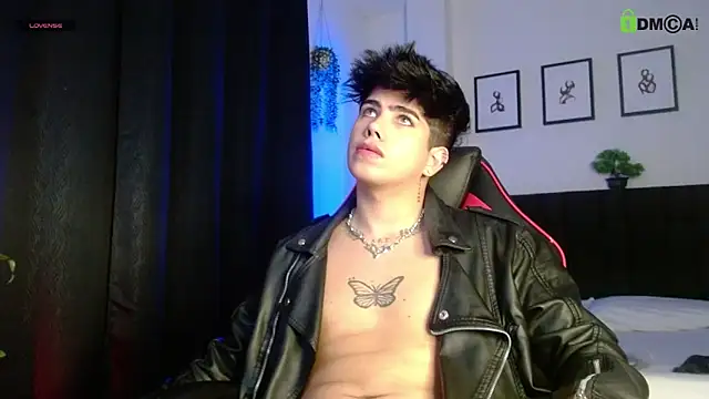 Snapshot of LyleBennett_ chatting on 22, 5, 2026 LyleBennett online show from 22, 5, 2026
