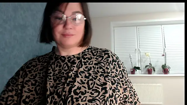 Nora Star online show from 23, 3, 2026