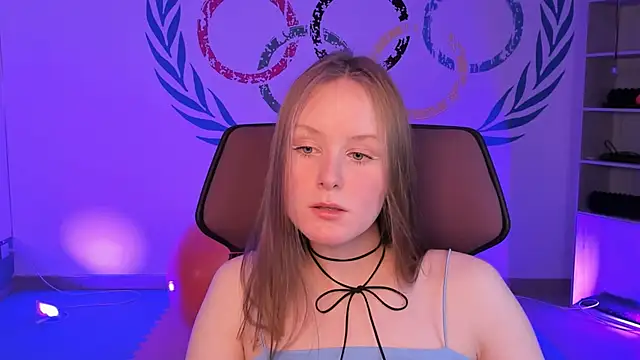 VivienLeeigh online show from 9, 12, 2024