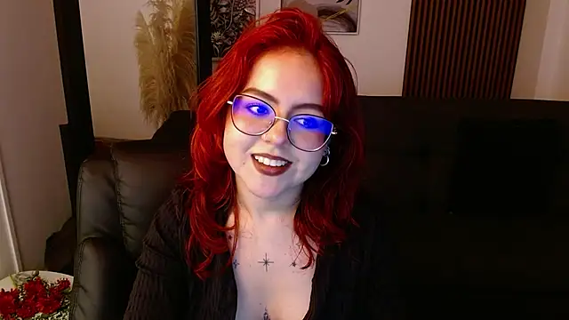Snapshot of crimson_tati_ chatting on 13, 3, 2025 crimson tati online show from 13, 3, 2025