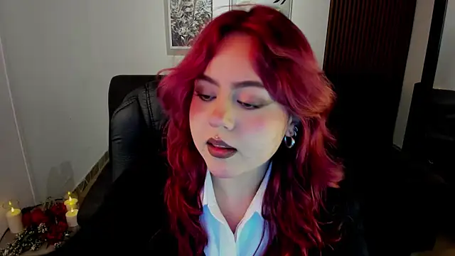 Snapshot of crimson_tati_ chatting on 30, 9, 2025 crimson tati online show from 30, 9, 2025