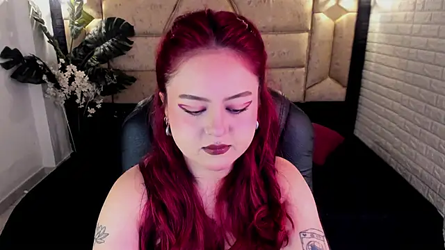 crimson tati  online show from 14, 4, 2026