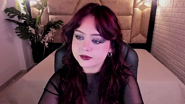 crimson tati  online show from 15, 5, 2026