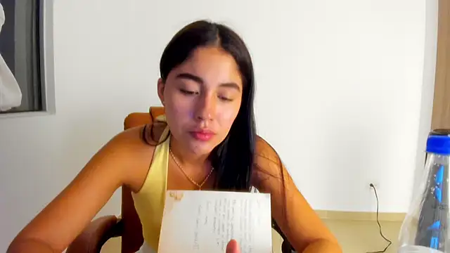Snapshot of AriaMontgomery chatting on 13, 6, 2026 AriaMontgomery online show from 13, 6, 2026