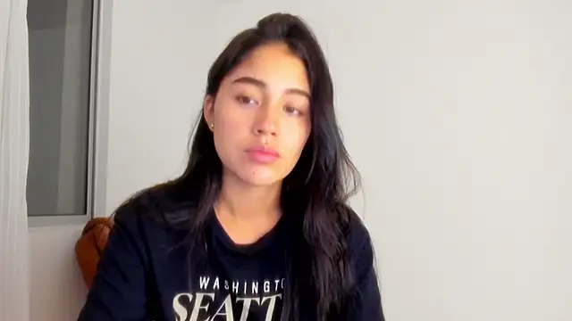 AriaMontgomery online show from 1, 7, 2026