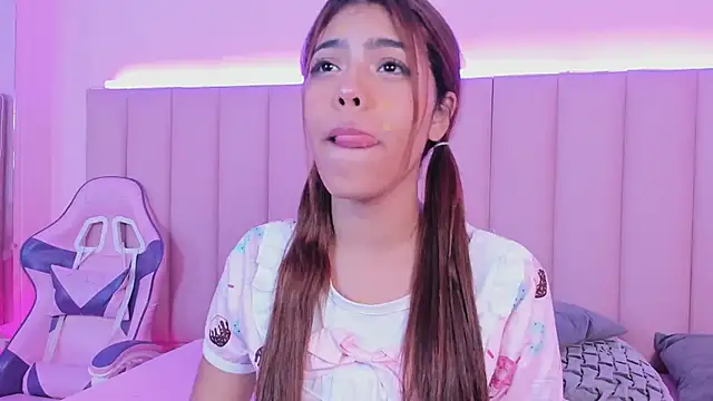 KellyOlsenbe online show from 9, 2, 2025